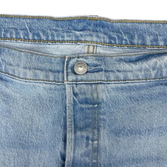 Levi's 501 High Rise Distressed Denim Shorts Plus Size 24W - Picture 6 of 10